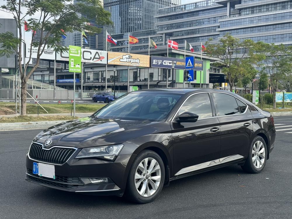 Skoda Superb