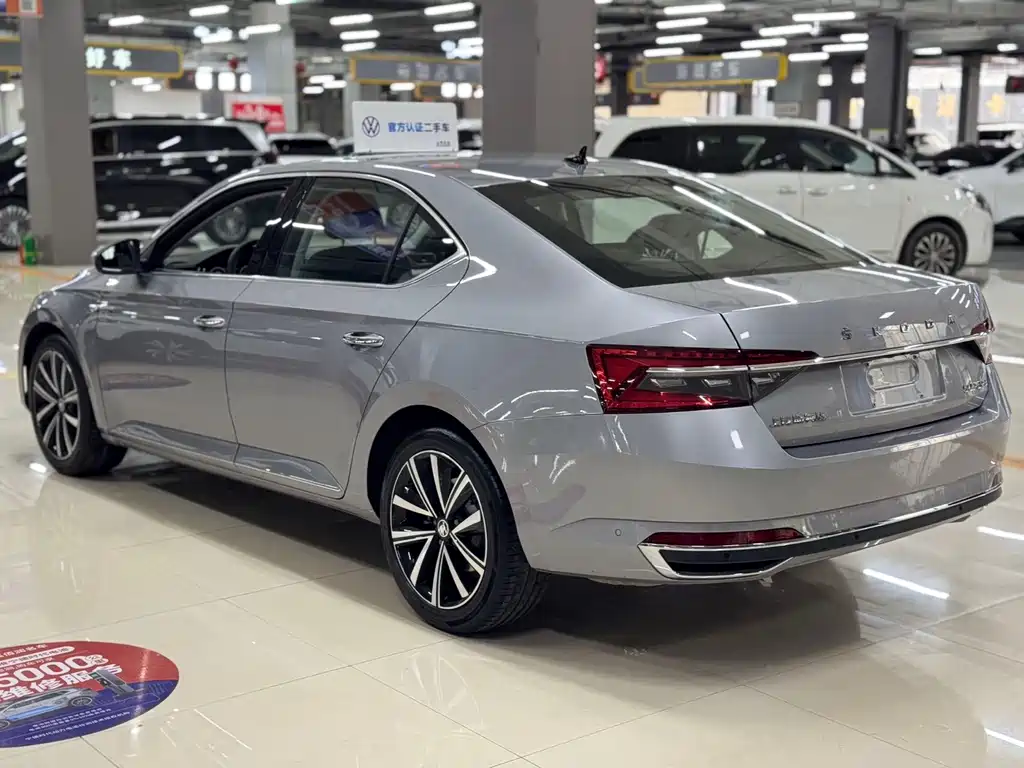 Skoda Superb
