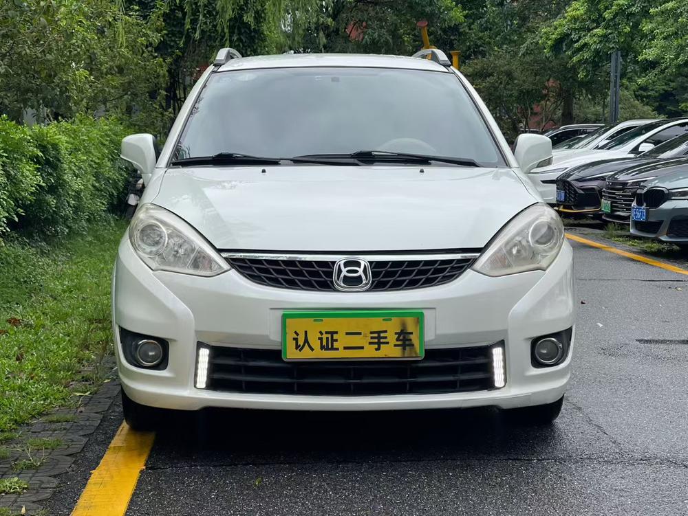 Suzuki Liana A6