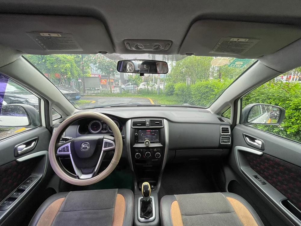 Suzuki Liana A6