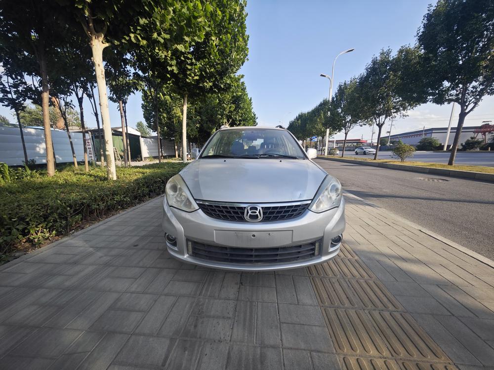 Suzuki Liana A6