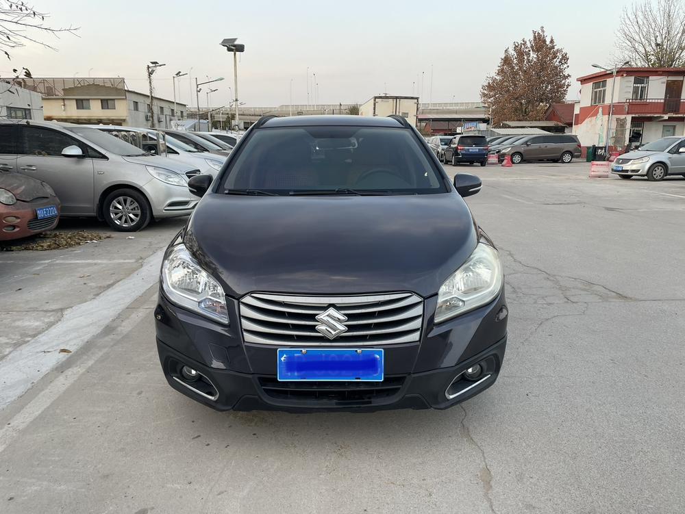 Suzuki S-Cross
