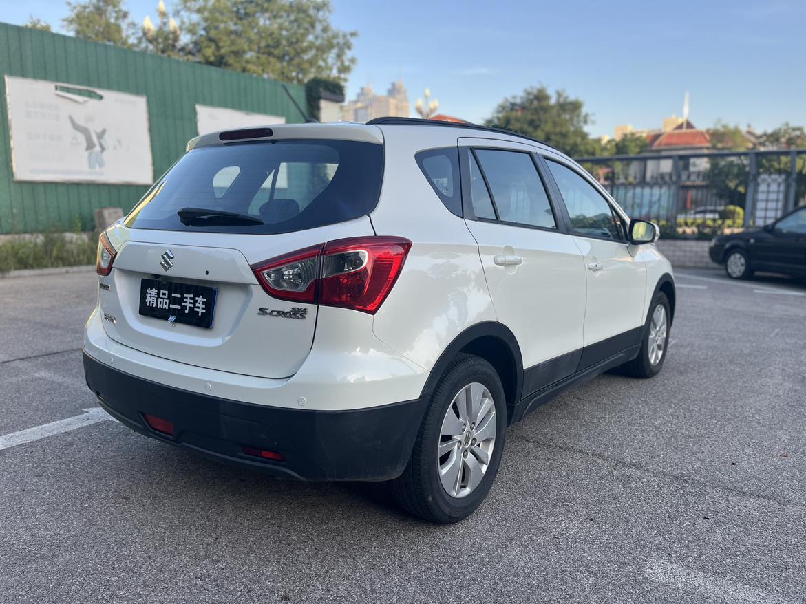 Suzuki S-Cross