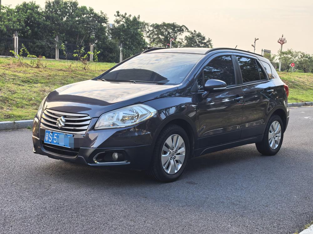 Suzuki S-Cross