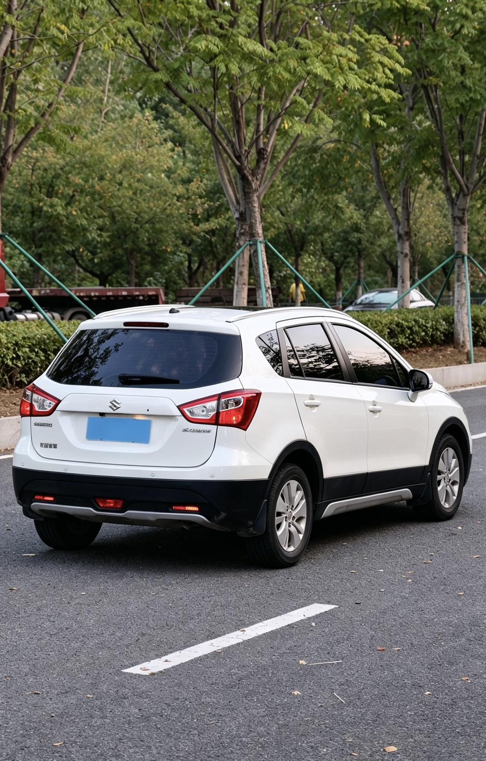 Suzuki S-Cross