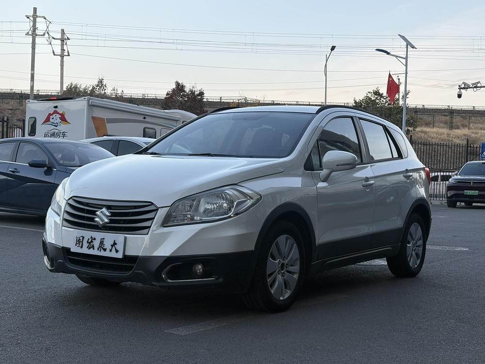 Suzuki S-Cross