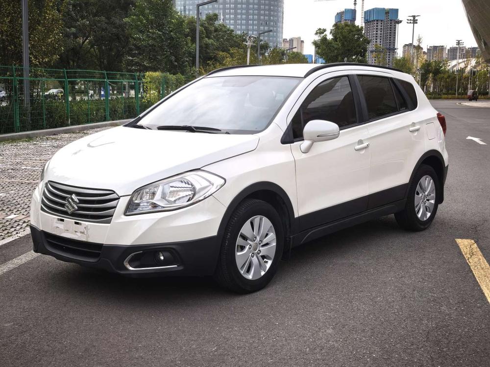 Suzuki S-Cross