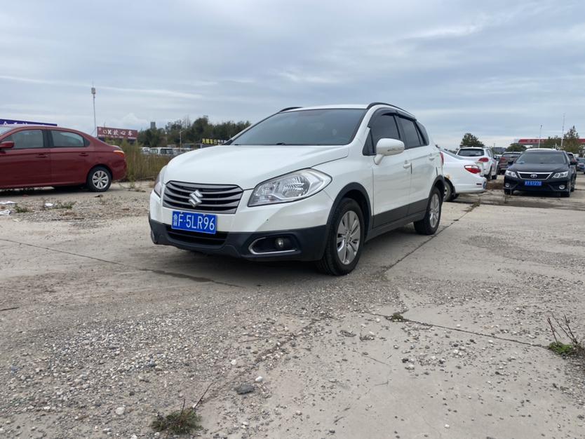 Suzuki S-Cross