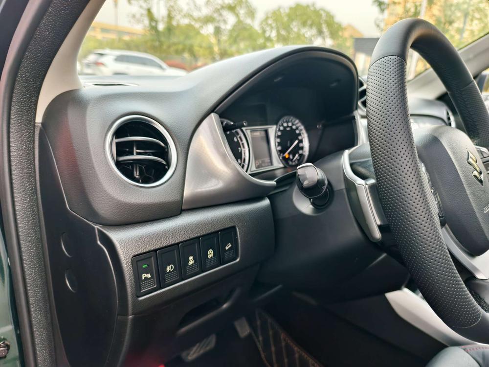 Suzuki Vitara