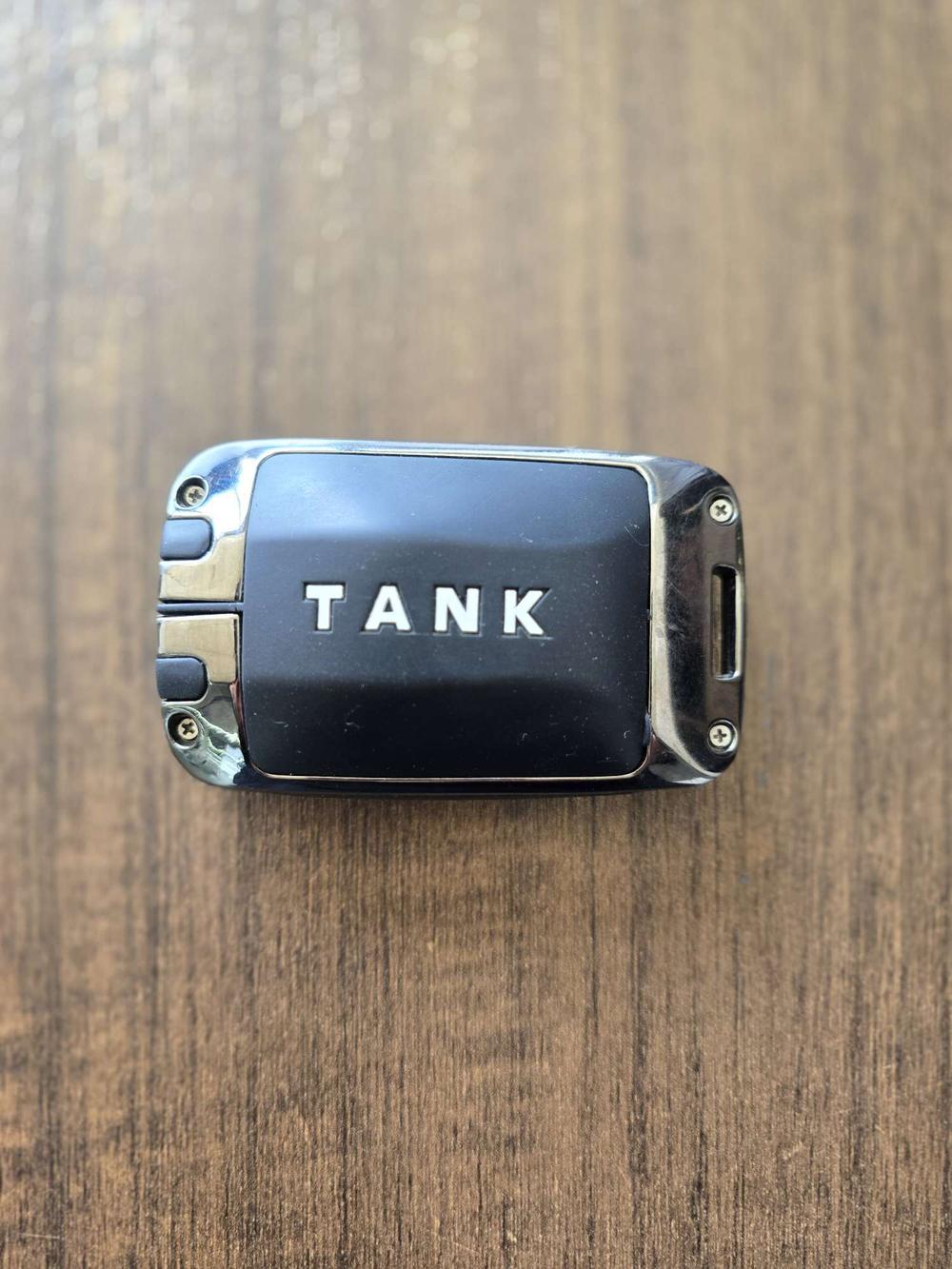 Tank Tank 300
