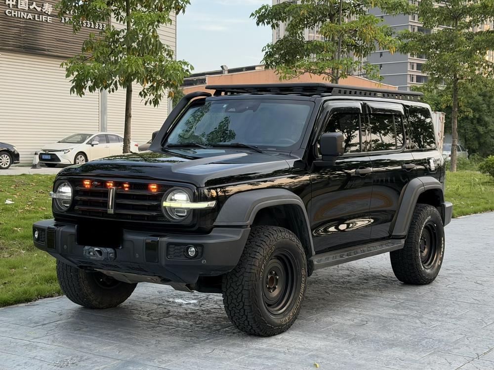 Tank Tank 300
