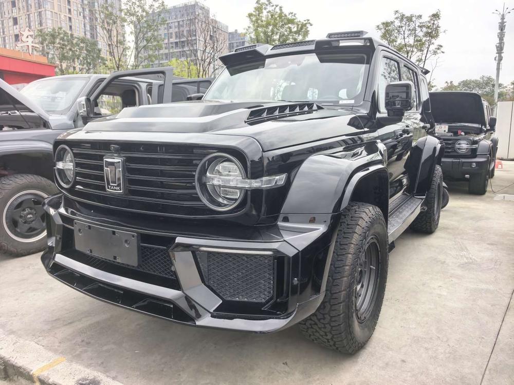 Tank Tank 300