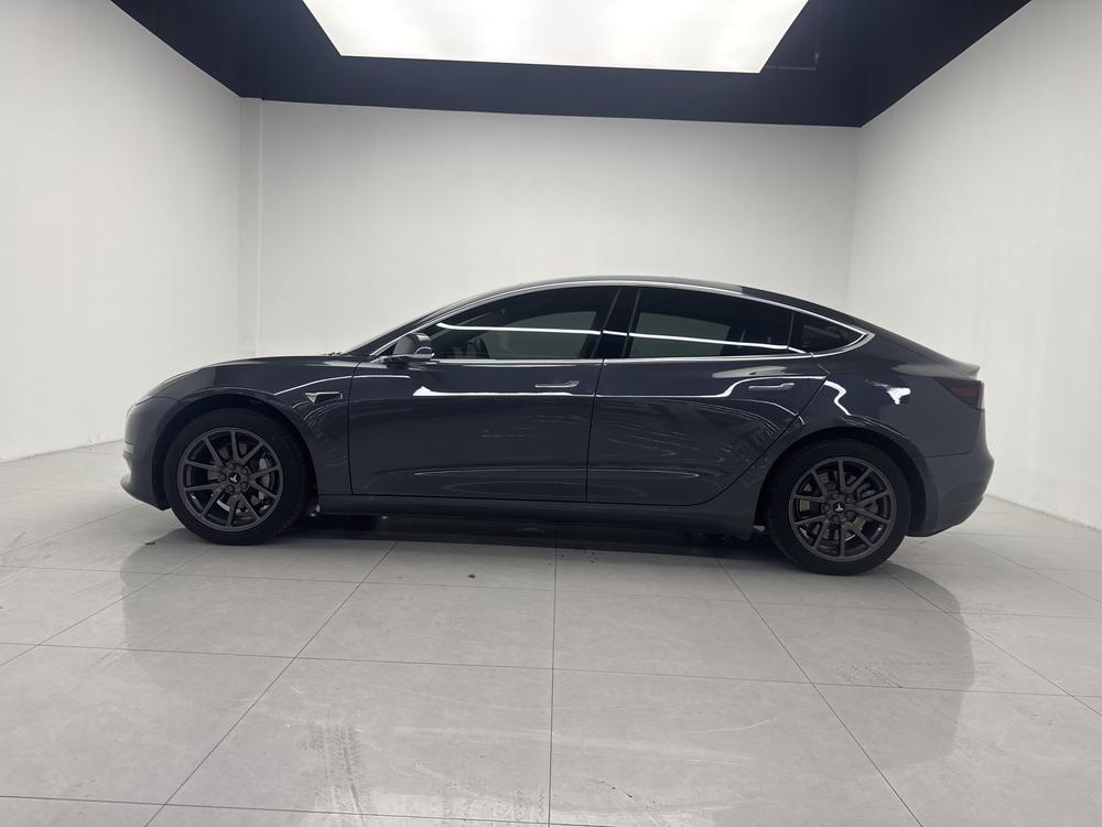 Tesla Model 3 (Import)