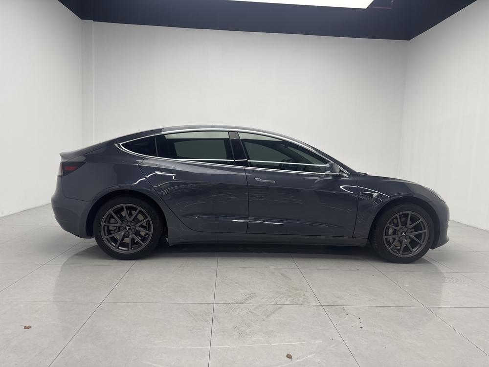 Tesla Model 3 (Import)