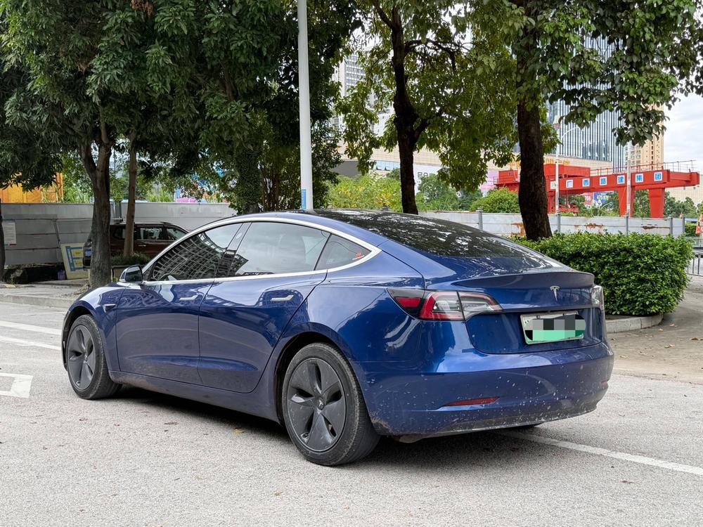 Tesla Model 3 (Import)