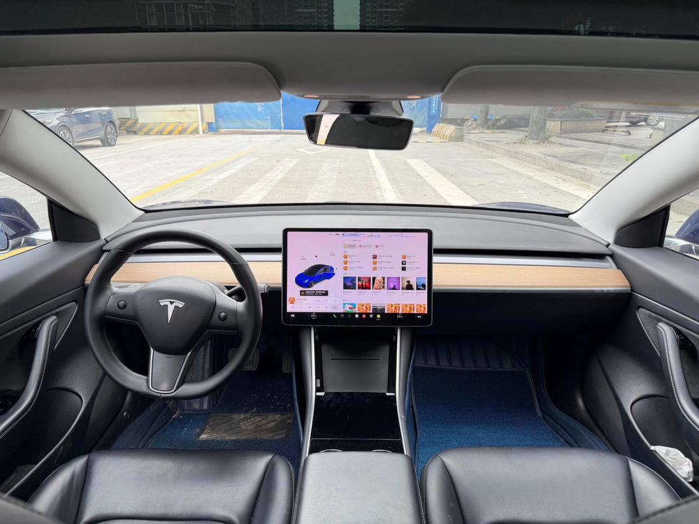 Tesla Model 3 (Import)