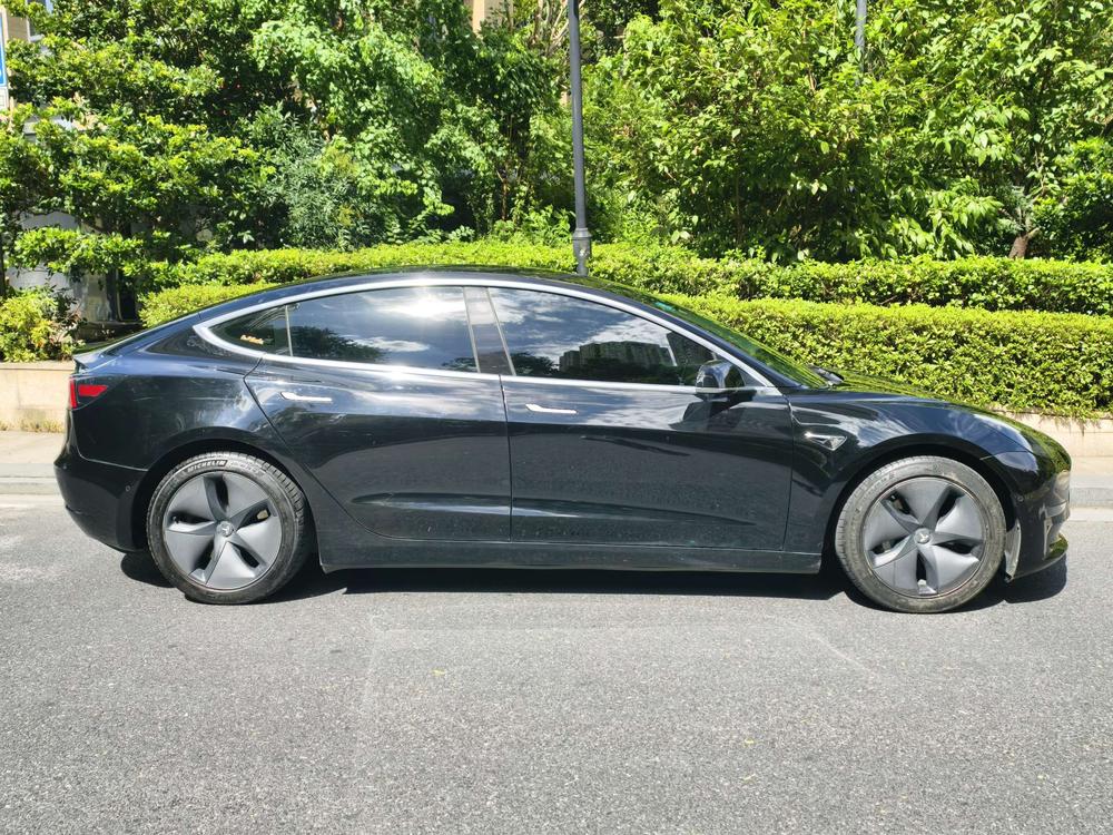 Tesla Model 3 (Import)