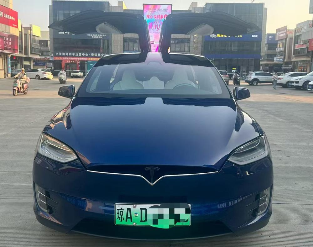 Tesla Model X