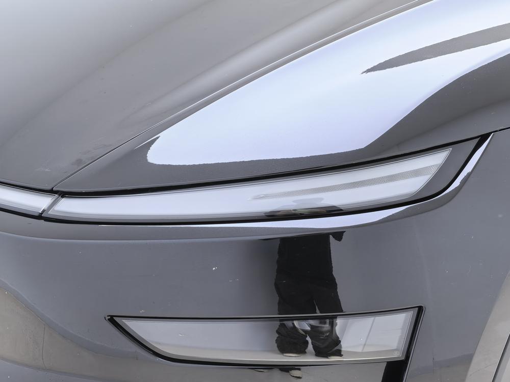 Tesla Model Y L