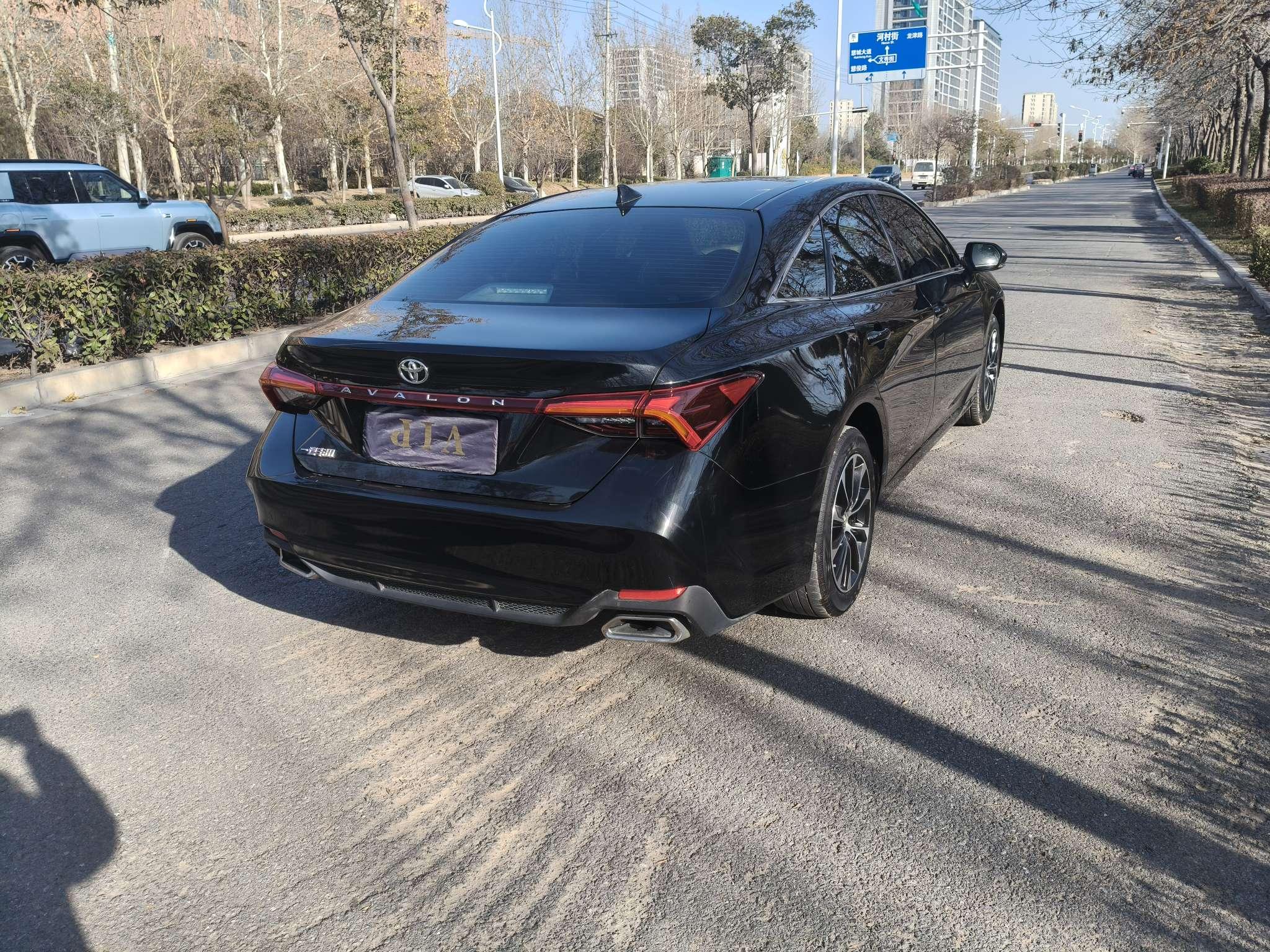 Toyota Avalon