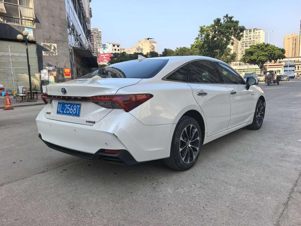 Toyota Avalon