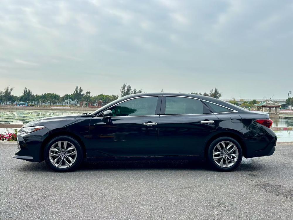 Toyota Avalon