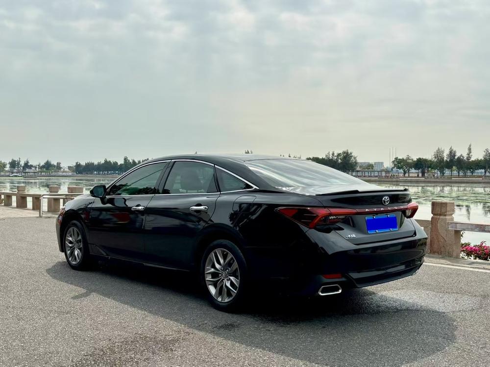 Toyota Avalon