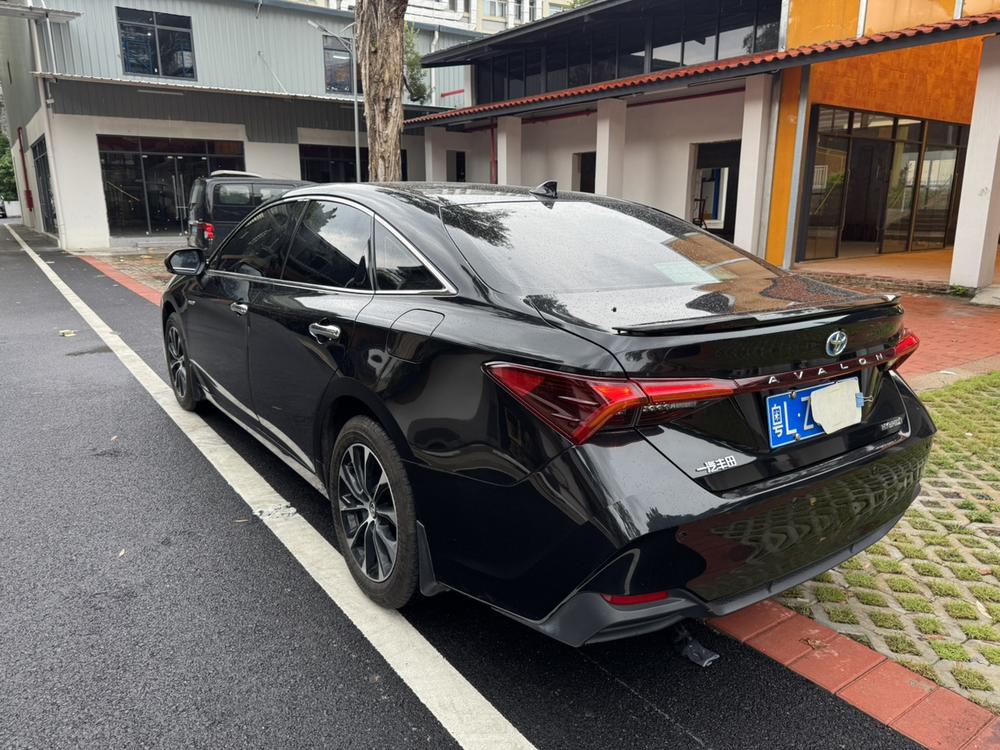 Toyota Avalon