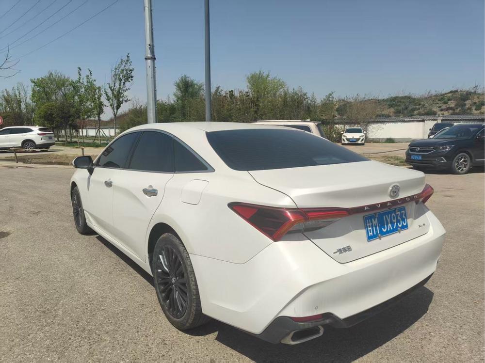 Toyota Avalon