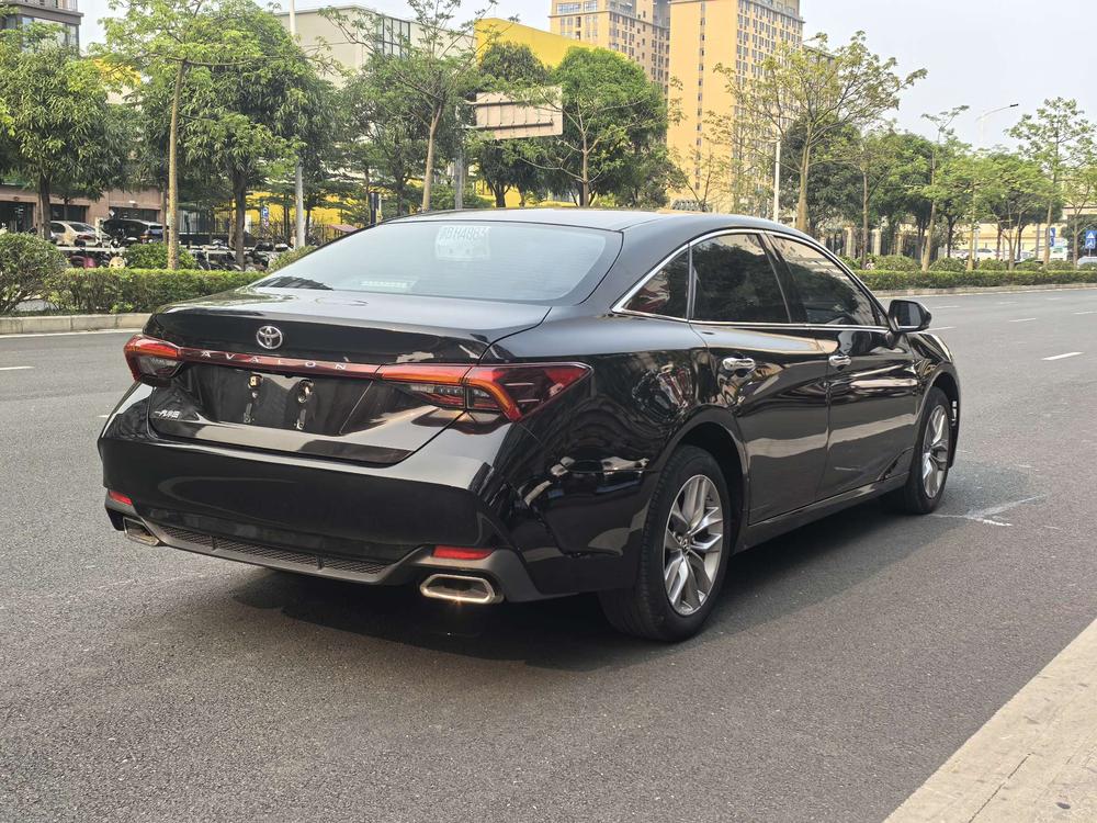 Toyota Avalon