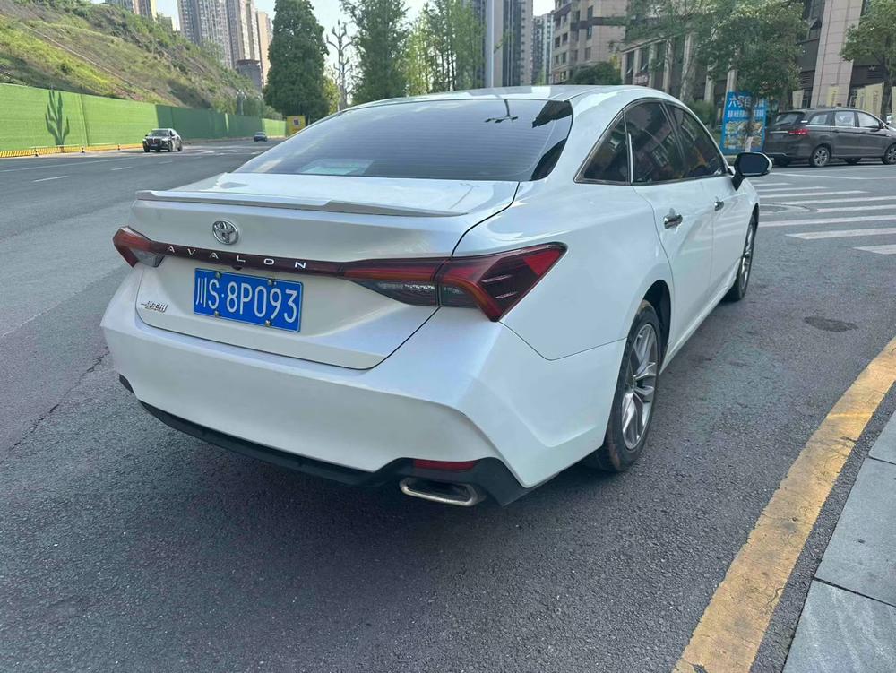Toyota Avalon