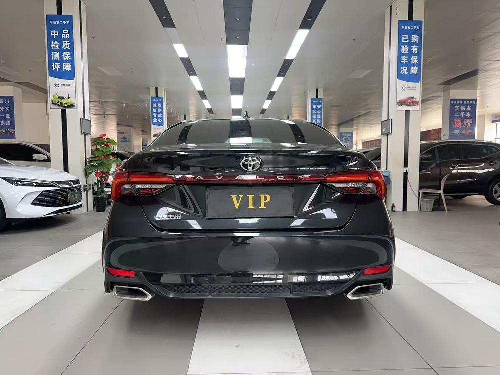 Toyota Avalon