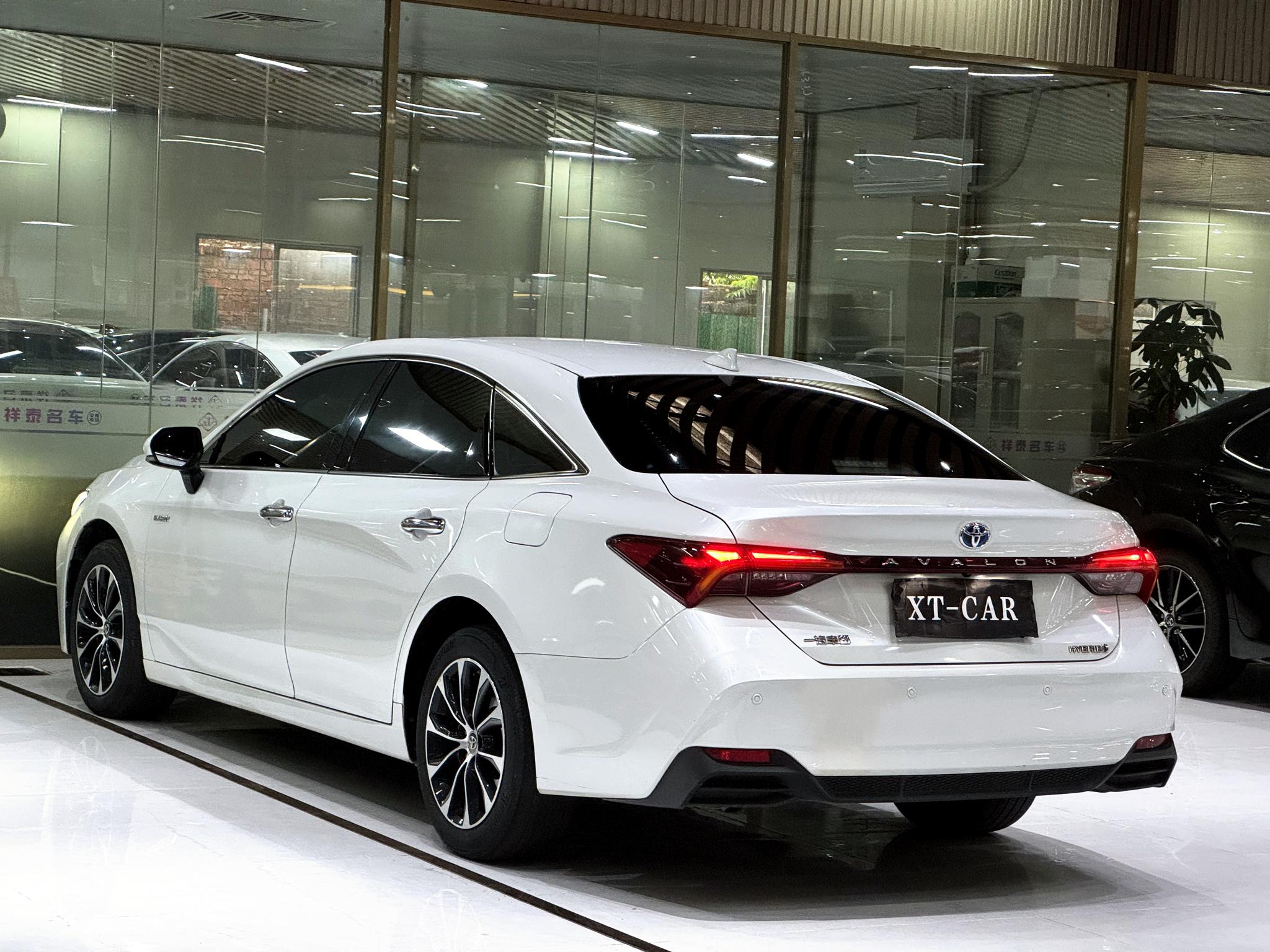 Toyota Avalon