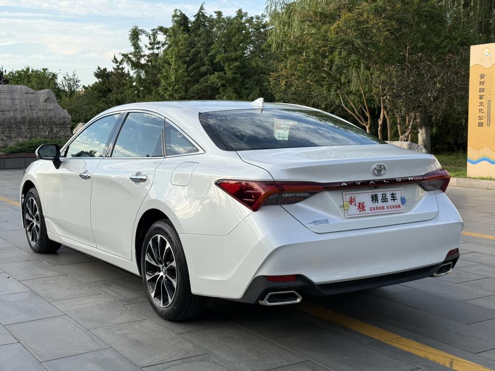 Toyota Avalon