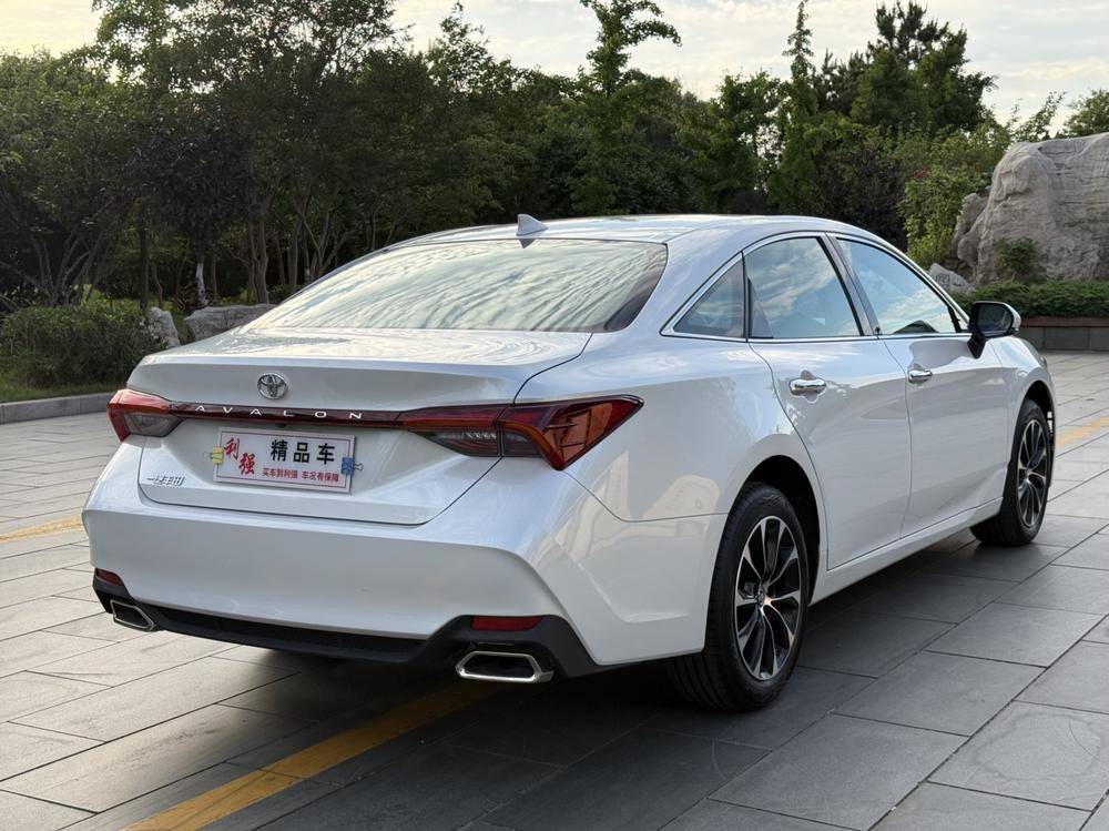 Toyota Avalon