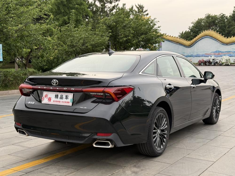 Toyota Avalon