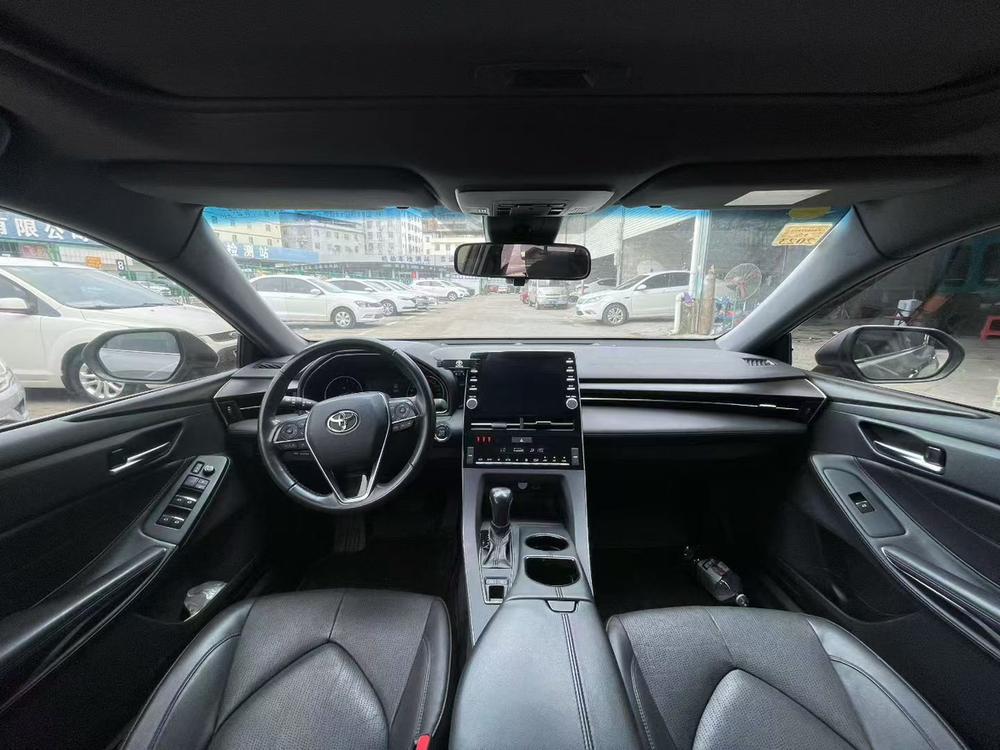 Toyota Avalon