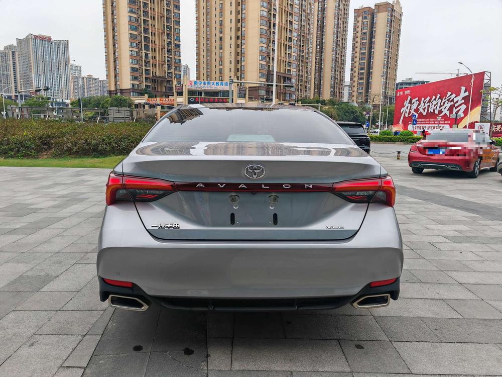 Toyota Avalon