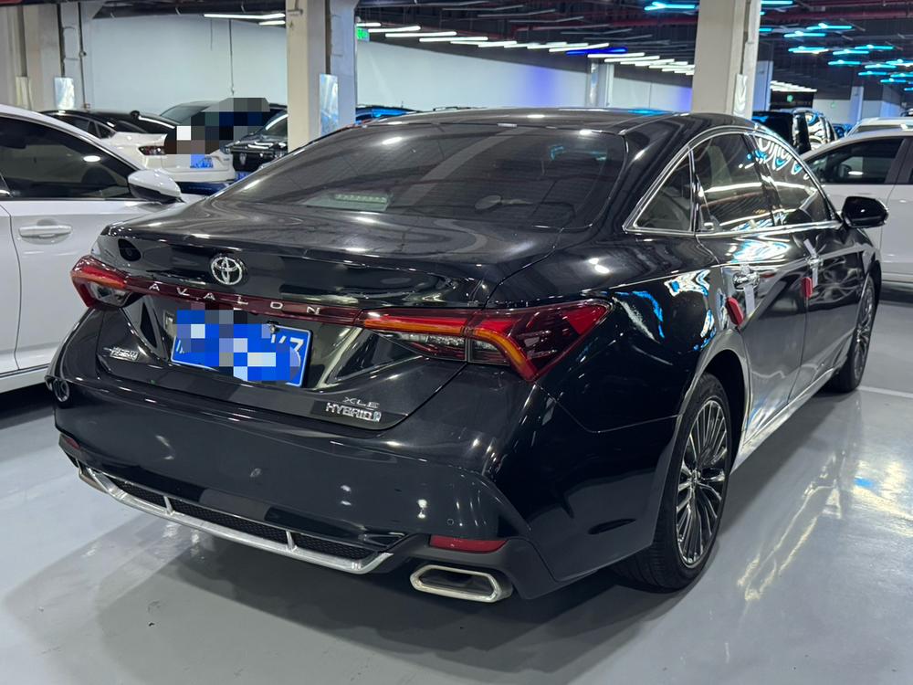 Toyota Avalon