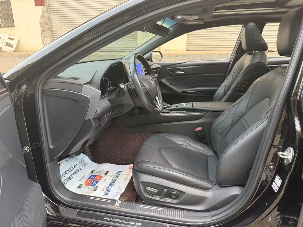 Toyota Avalon