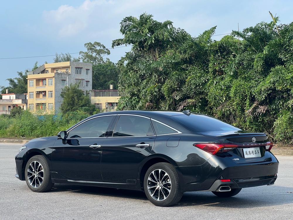 Toyota Avalon