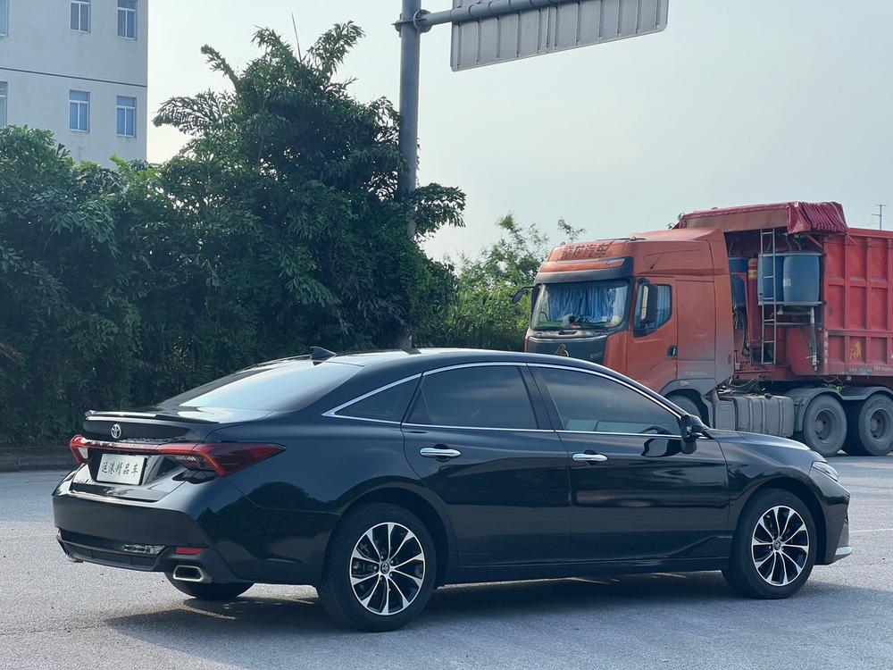 Toyota Avalon