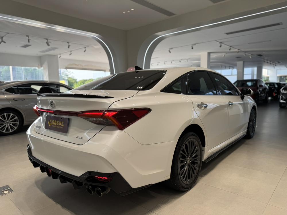 Toyota Avalon