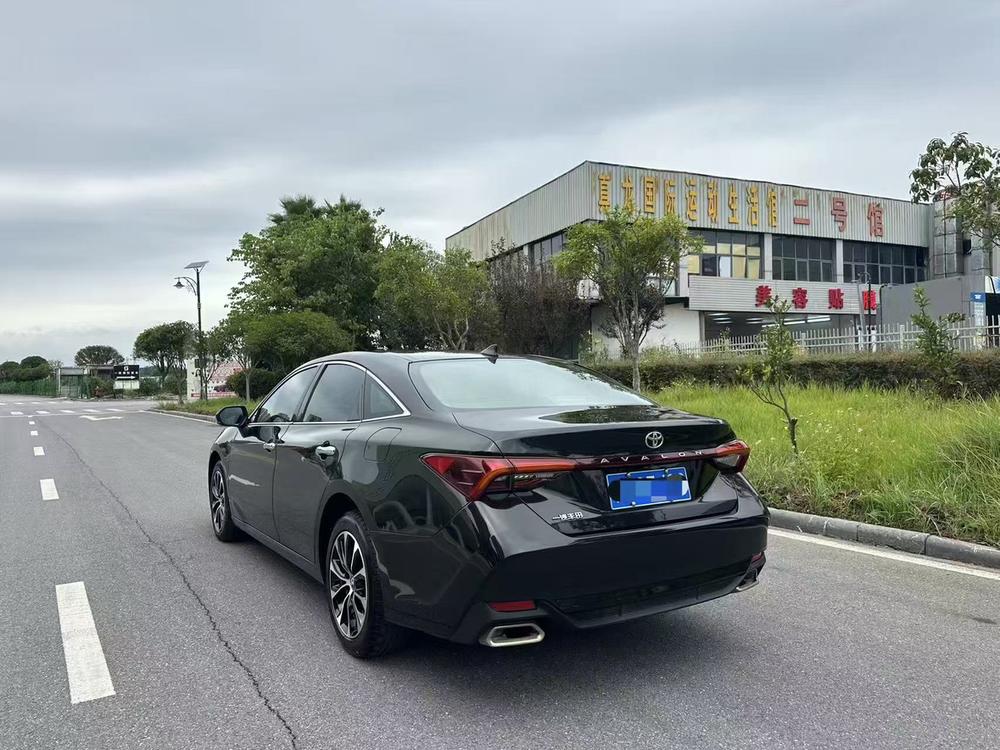 Toyota Avalon