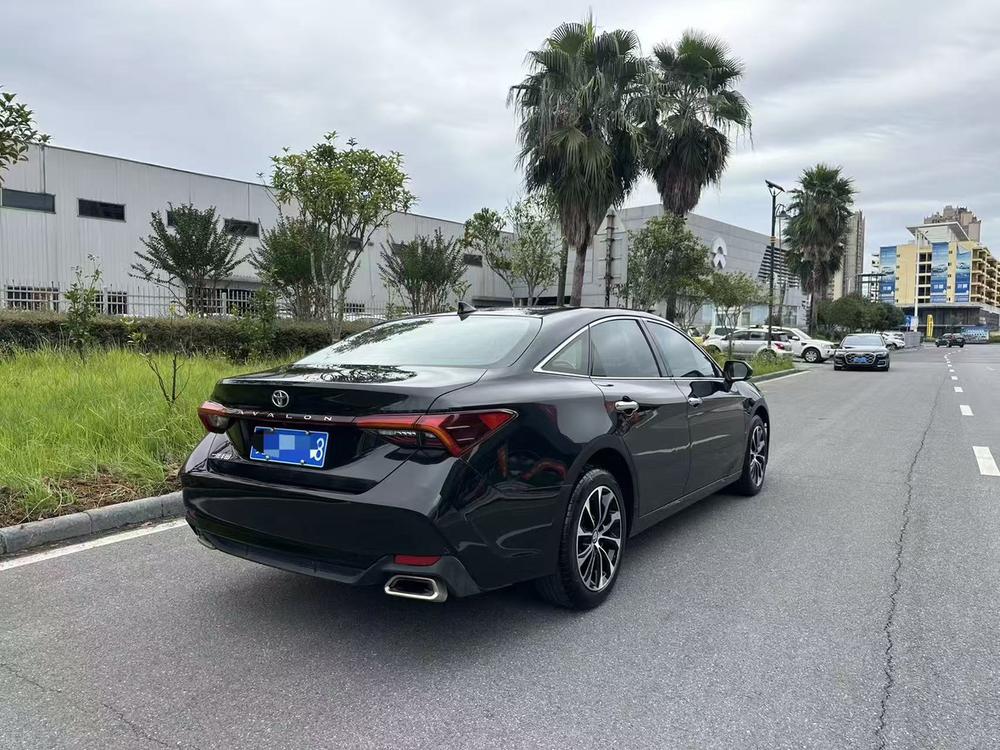 Toyota Avalon
