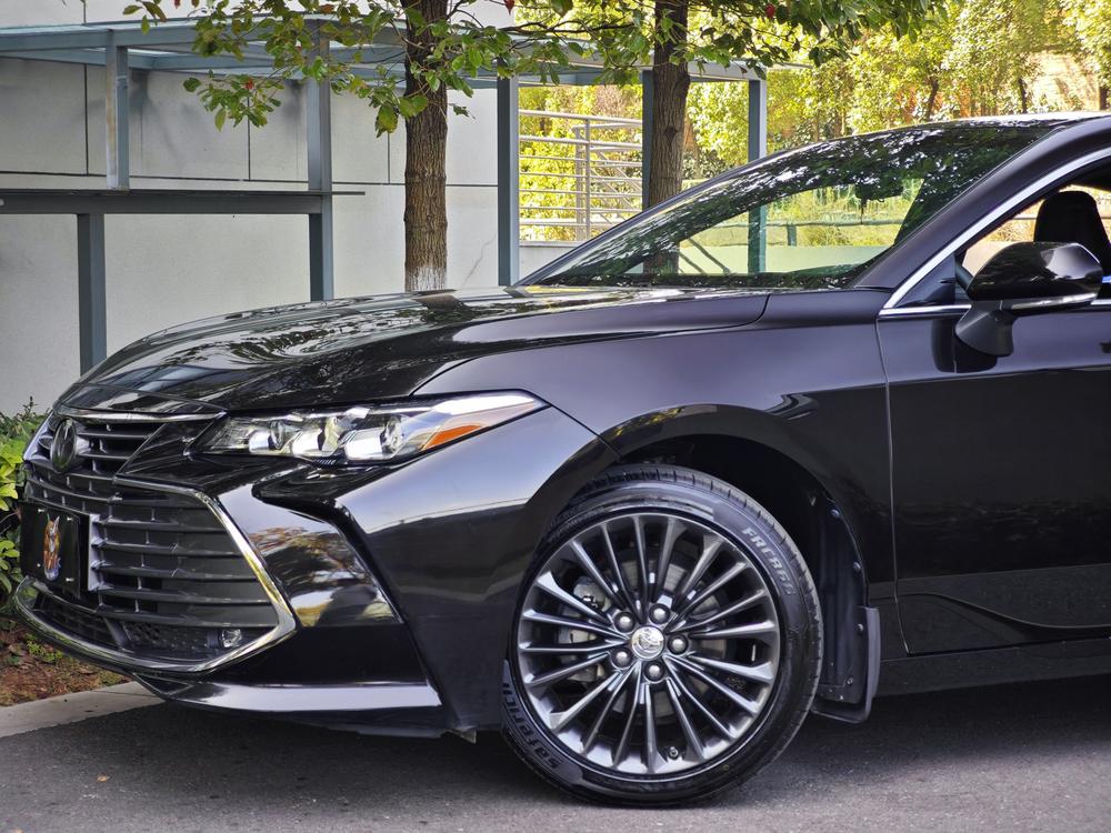 Toyota Avalon