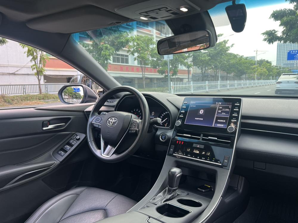 Toyota Avalon