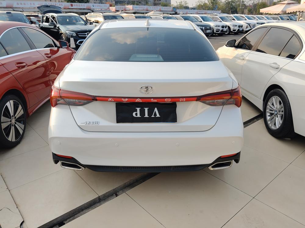 Toyota Avalon
