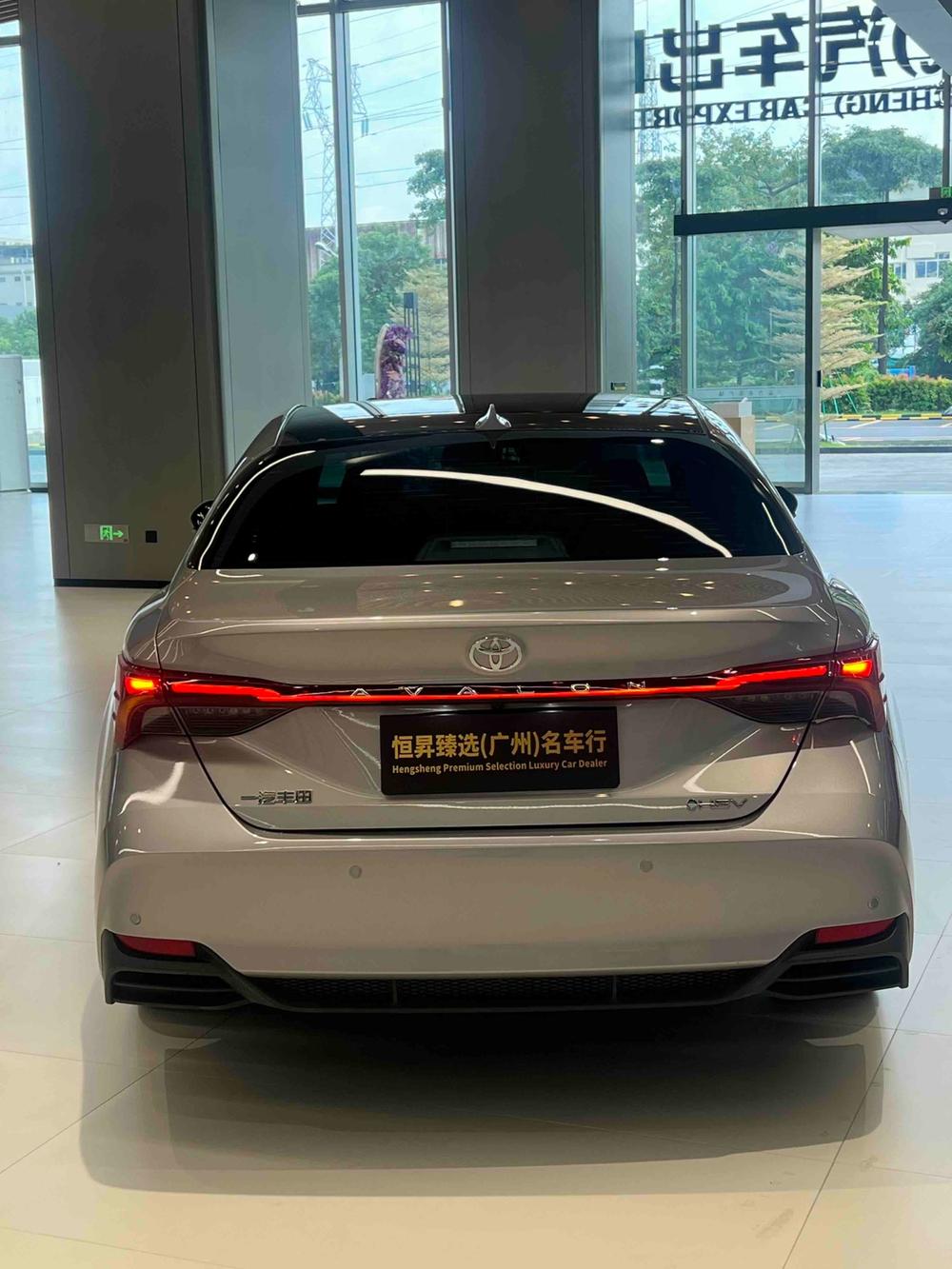Toyota Avalon