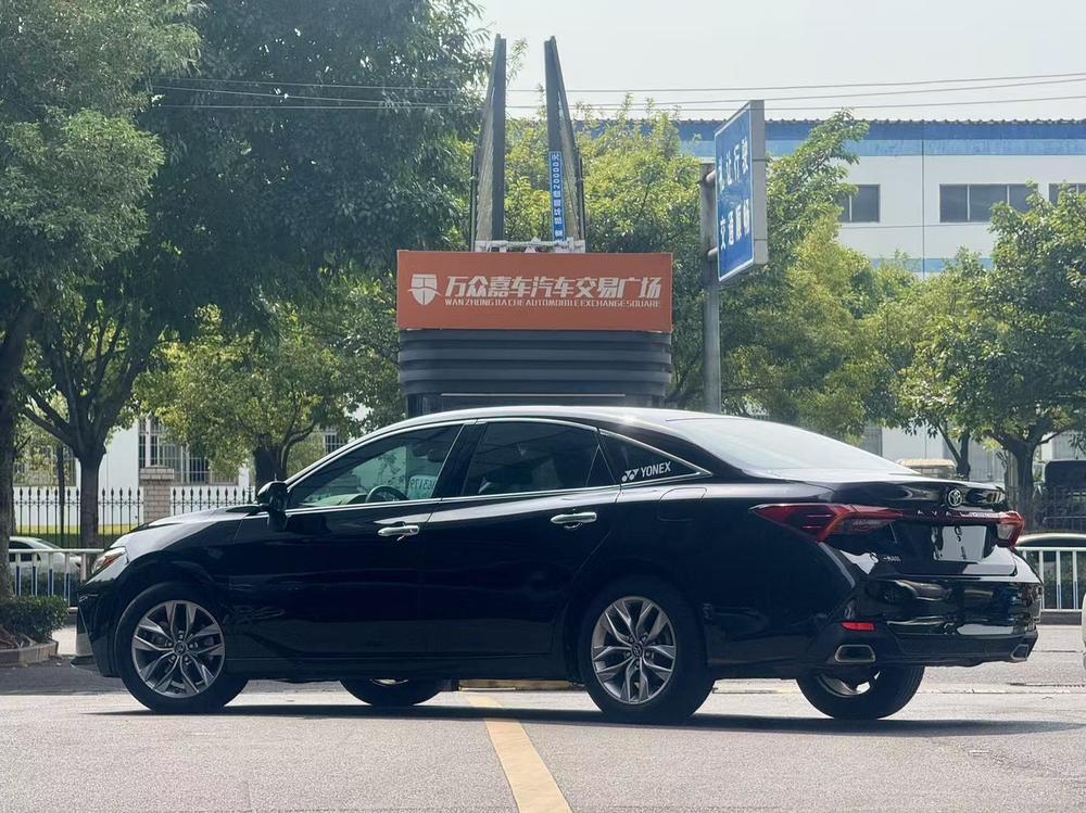 Toyota Avalon